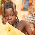 Jeune fille Himba.Epupa Falls. Namibie