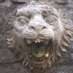 STATUE 10