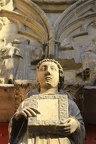 Cathédrale de Sens statue de Saint Etienne