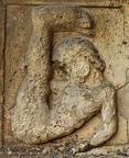Bas relief du portail central